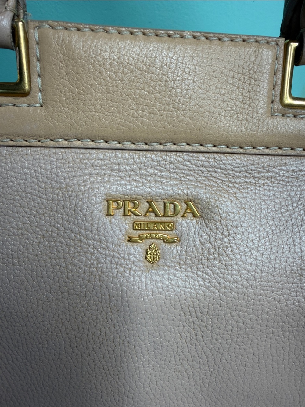 Prada BN CERVO SABBIA Large Soft Creame -Beige Leather Shoulder Satchel - Picture 7 of 17